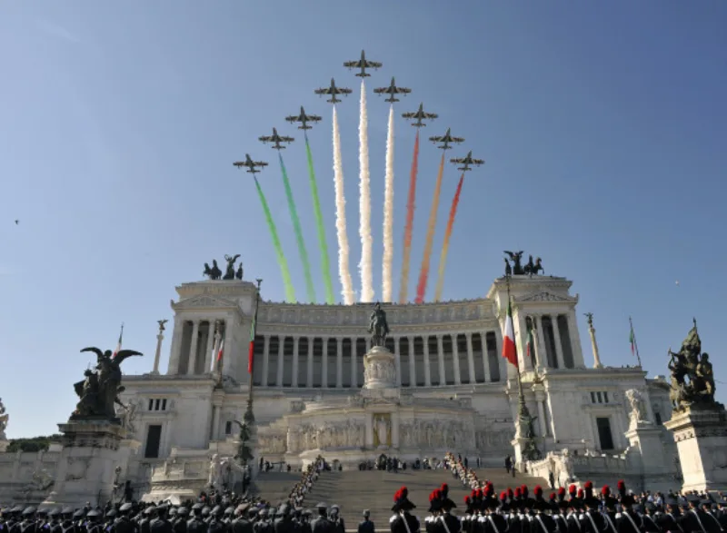 Militare in uniforme - laurea online per forze armate